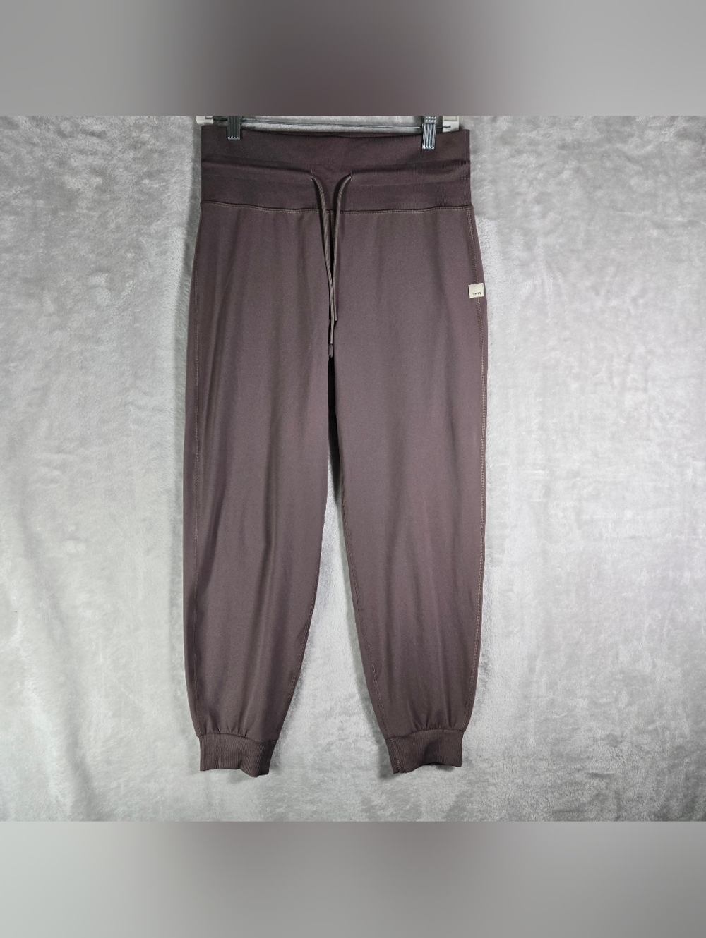 Vuori Pants Womens Size Large Purple Daily Jogger High Rise Yoga Gym Running 26"